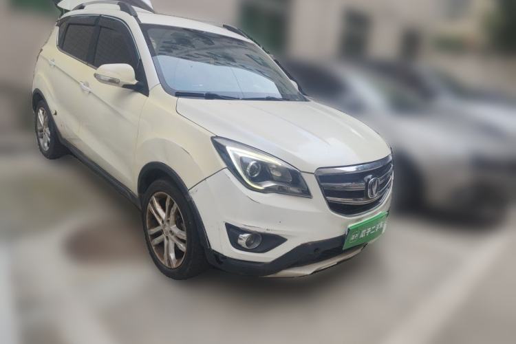 Used CHANGAN CS35 2017 1.6L Automatic Luxury Model Front Right 45 Deg