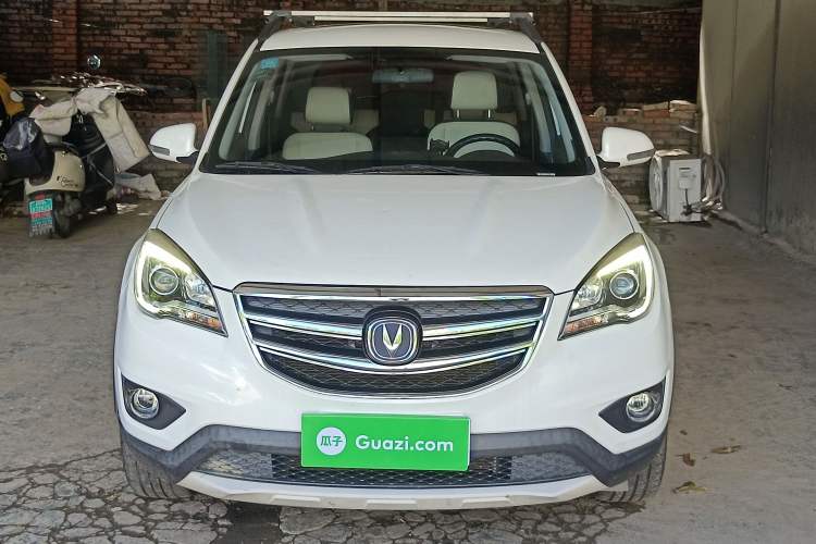 Used CHANGAN CS35 2017 1.6L Manual Luxury Model Front