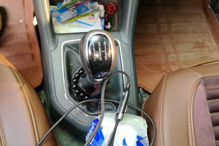Used CHANGAN CS35 2017 1.6L Manual Luxury Model Gear Lever