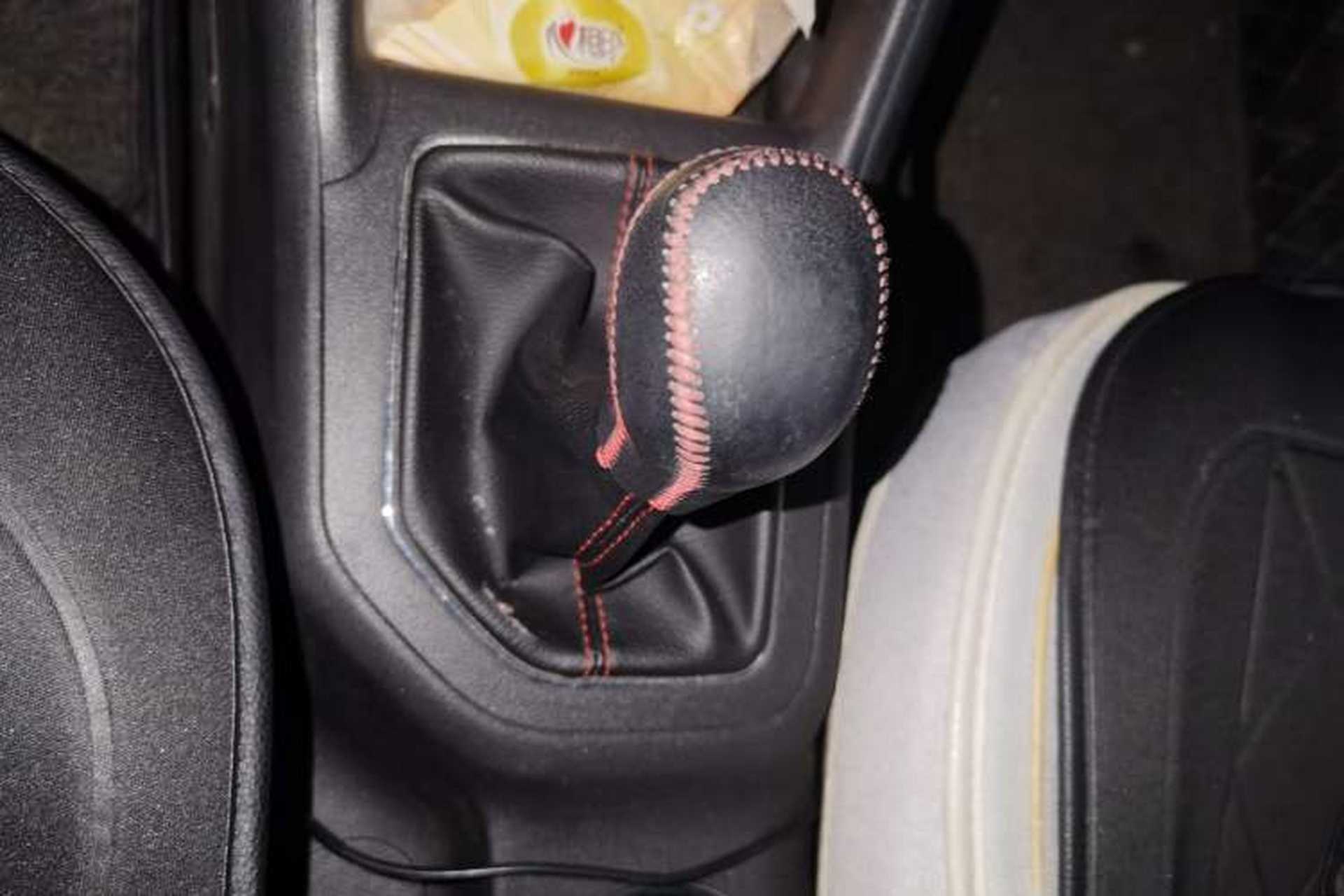 Used CHANGAN CS35 2017 1.6L Manual Luxury Model Gear Lever