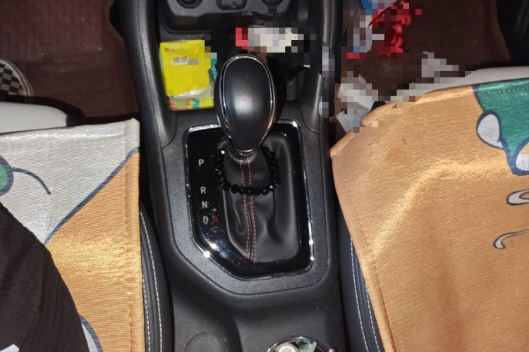 Used CHANGAN CS35 2017 1.6L Automatic Luxury Model Gear Lever