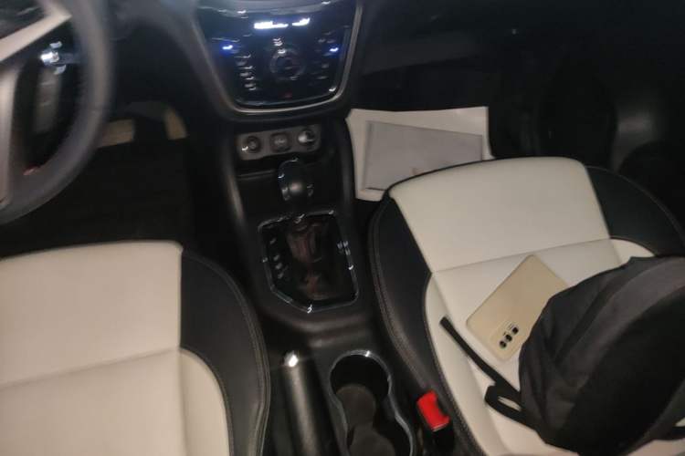 Used CHANGAN CS35 2017 1.6L Automatic Luxury Model Gear Lever