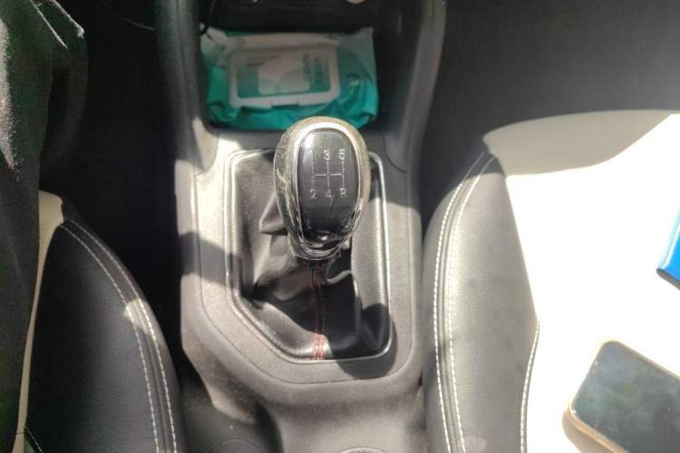 Used CHANGAN CS35 2017 1.6L Manual Luxury Model Gear Lever