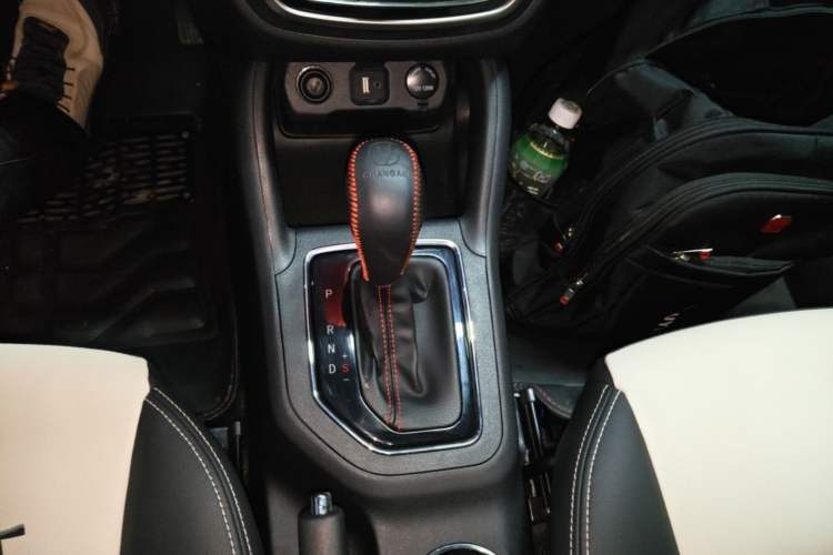 Used CHANGAN CS35 2017 1.6L Automatic Luxury Model Gear Lever