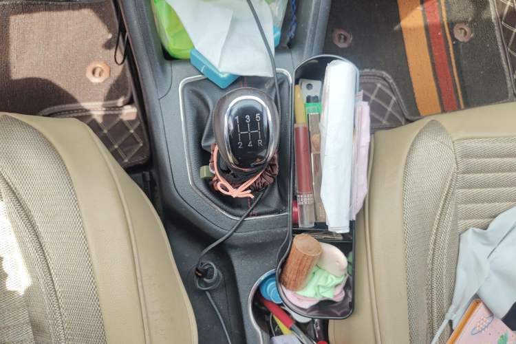Used CHANGAN CS35 2017 1.6L Manual Luxury Model Gear Lever