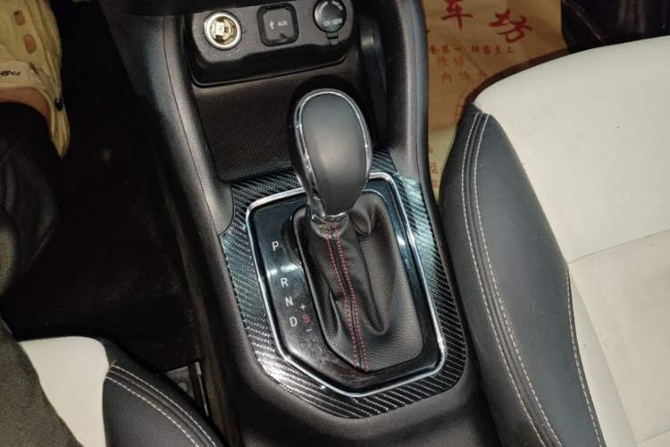 Used CHANGAN CS35 2017 1.6L Automatic Luxury Model Gear Lever