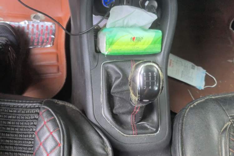 Used CHANGAN CS35 2017 1.6L Manual Luxury Model Gear Lever
