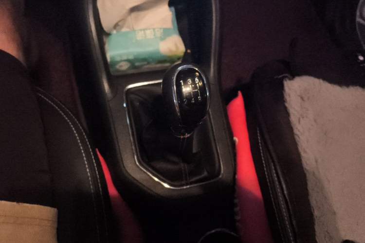 Used CHANGAN CS35 2017 1.6L Manual Luxury Model Gear Lever