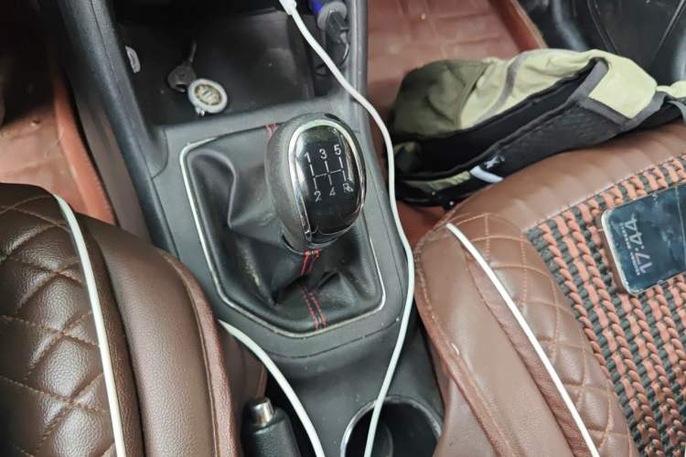 Used CHANGAN CS35 2017 1.6L Manual Luxury Model Gear Lever