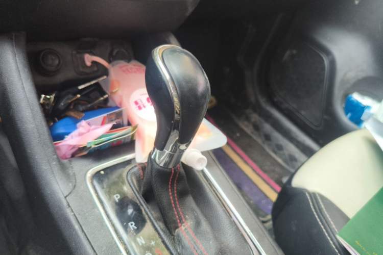Used CHANGAN CS35 2017 1.6L Automatic Luxury Model Gear Lever