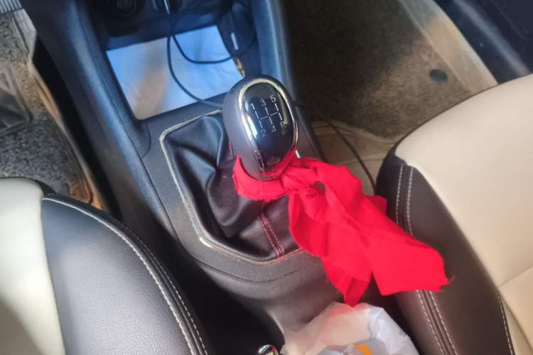 Used CHANGAN CS35 2017 1.6L Manual Luxury Model Gear Lever