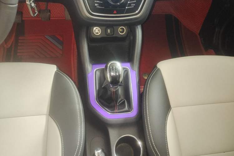 Used CHANGAN CS35 2017 1.6L Manual Luxury Model Gear Lever