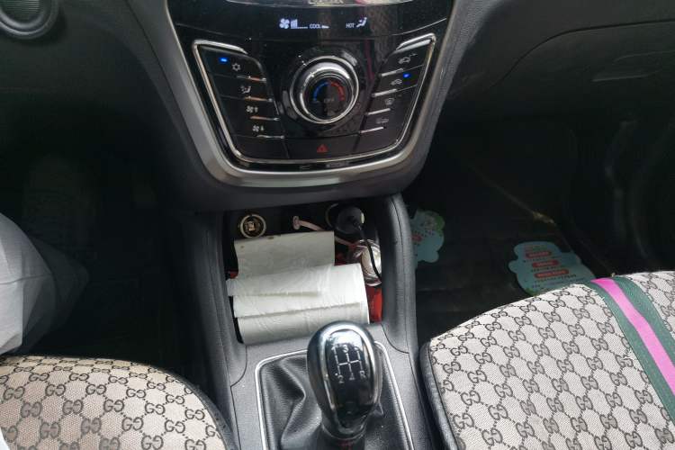 Used CHANGAN CS35 2017 1.6L Manual Luxury Model Gear Lever