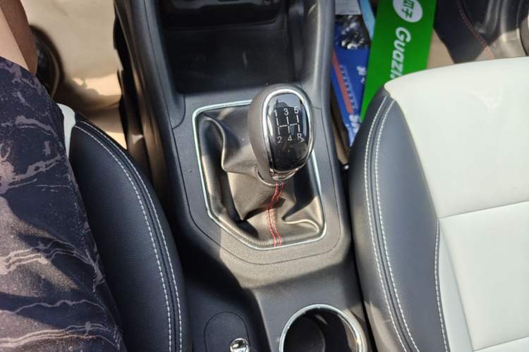 Used CHANGAN CS35 2017 1.6L Manual Luxury Model Gear Lever