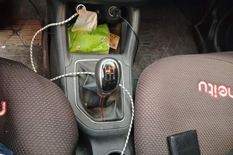 Used CHANGAN CS35 2017 1.6L Manual Luxury Model Gear Lever