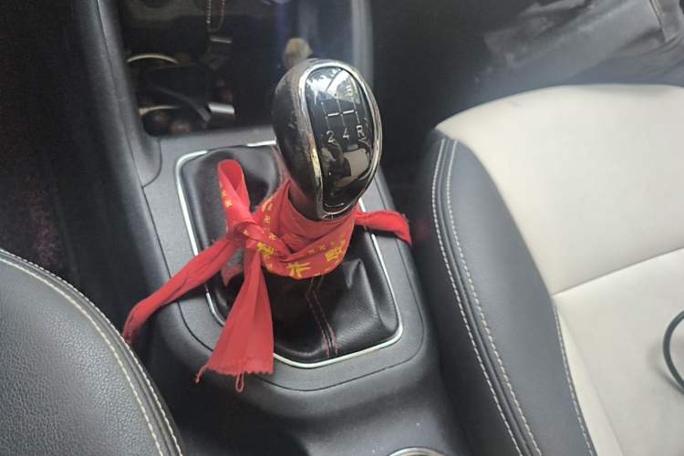 Used CHANGAN CS35 2017 1.6L Manual Luxury Model Gear Lever