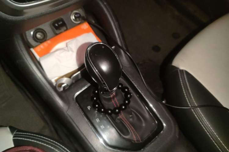 Used CHANGAN CS35 2017 1.6L Automatic Luxury Model Gear Lever