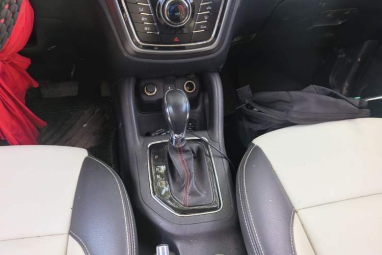 Used CHANGAN CS35 2017 1.6L Automatic Prestige Model Gear Lever