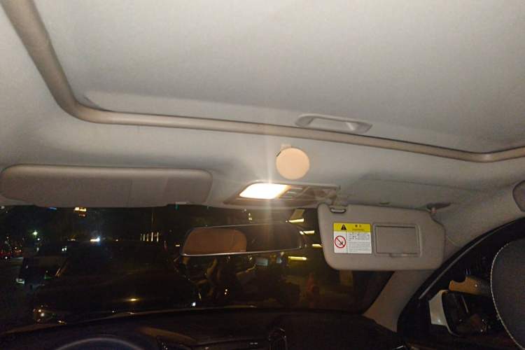 Used CHANGAN CS35 2017 1.6L Automatic Prestige Model Headliner