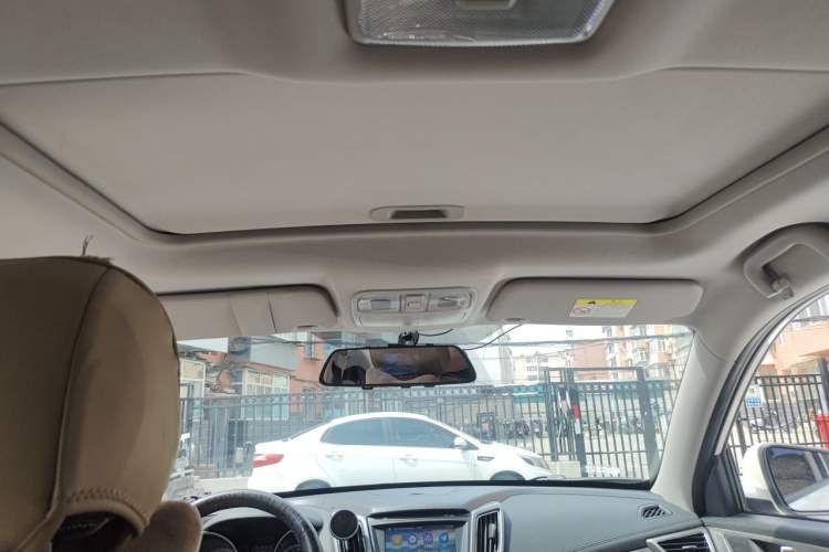 Used CHANGAN CS35 2017 1.6L Manual Luxury Model Headliner