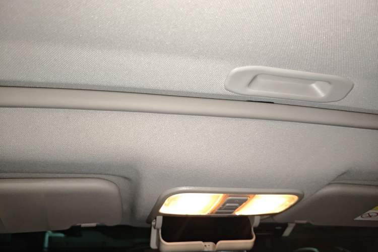 Used CHANGAN CS35 2017 1.6L Automatic Luxury Model Headliner