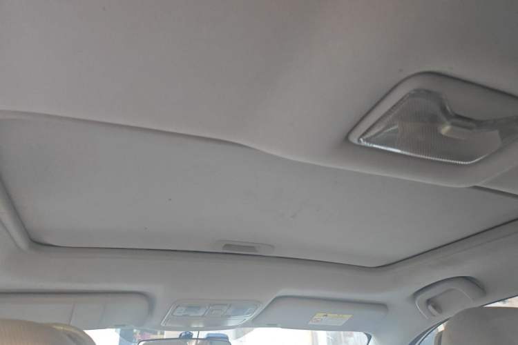 Used CHANGAN CS35 2017 1.6L Manual Luxury Model Headliner