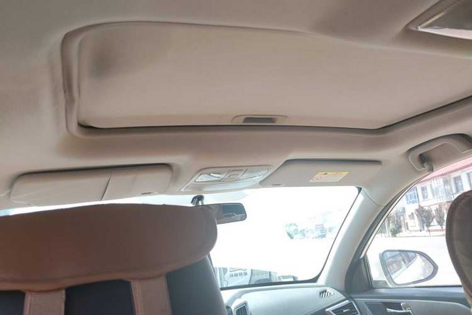 Used CHANGAN CS35 2017 1.6L Automatic Luxury Model Headliner