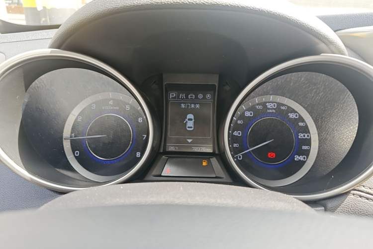 Used CHANGAN CS35 2017 1.6L Automatic Luxury Model Instrument Cluster