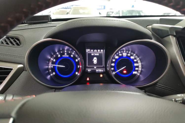 Used CHANGAN CS35 2017 1.6L Automatic Luxury Model Instrument Cluster