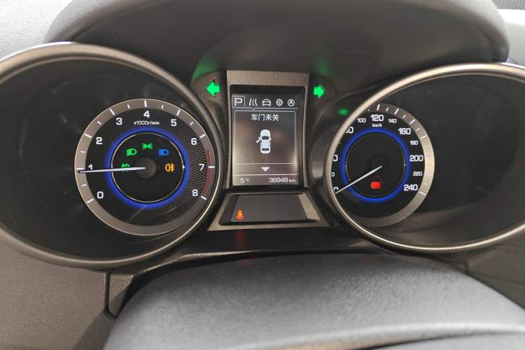 Used CHANGAN CS35 2017 1.6L Automatic Luxury Model Instrument Cluster
