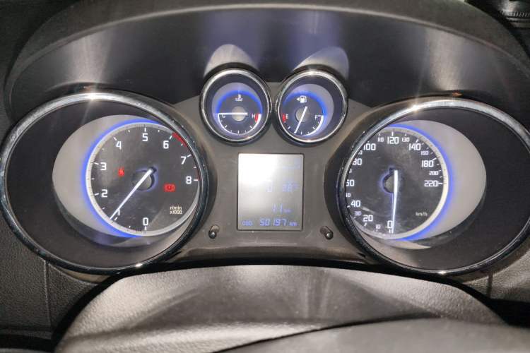 Used CHANGAN CS35 2017 1.6L Manual Luxury Model Instrument Cluster