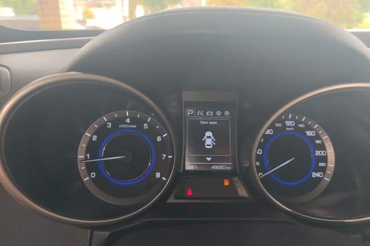 Used CHANGAN CS35 2017 1.6L Automatic Luxury Model Instrument Cluster