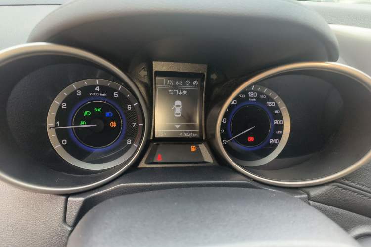 Used CHANGAN CS35 2017 1.6L Manual Luxury Model Instrument Cluster
