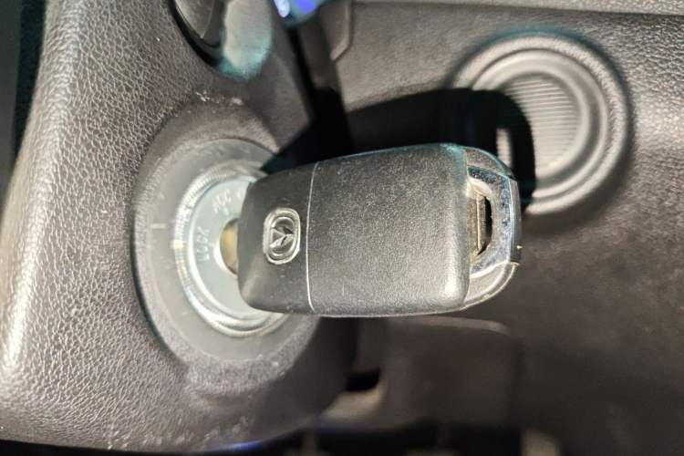 Used CHANGAN CS35 2017 1.6L Manual Luxury Model Interior 1