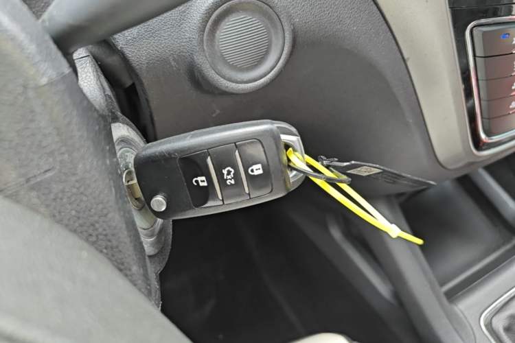 Used CHANGAN CS35 2017 1.6L Manual Luxury Model Interior 1