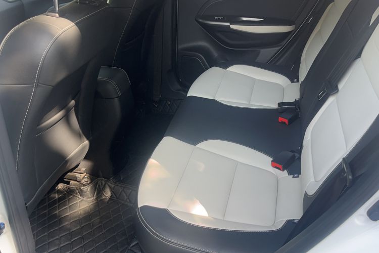 Used CHANGAN CS35 2017 1.6L Automatic Luxury Model Interior 2