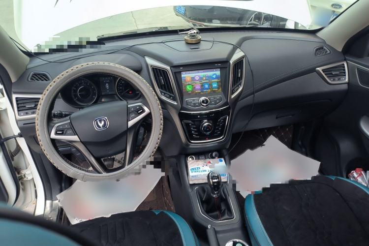 Used CHANGAN CS35 2017 1.6L Manual Luxury Model Interior 2
