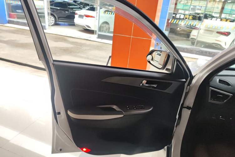 Used CHANGAN CS35 2017 1.6L Automatic Luxury Model Left Front Door Interior