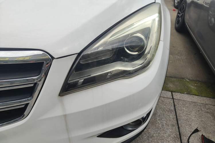Used CHANGAN CS35 2017 1.6L Automatic Luxury Model Left Front Headlight