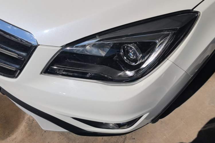 Used CHANGAN CS35 2017 1.6L Automatic Luxury Model Left Front Headlight