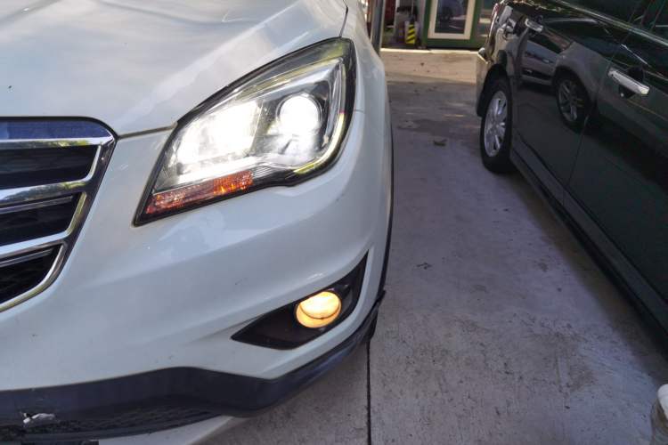 Used CHANGAN CS35 2017 1.6L Manual Luxury Model Left Front Headlight