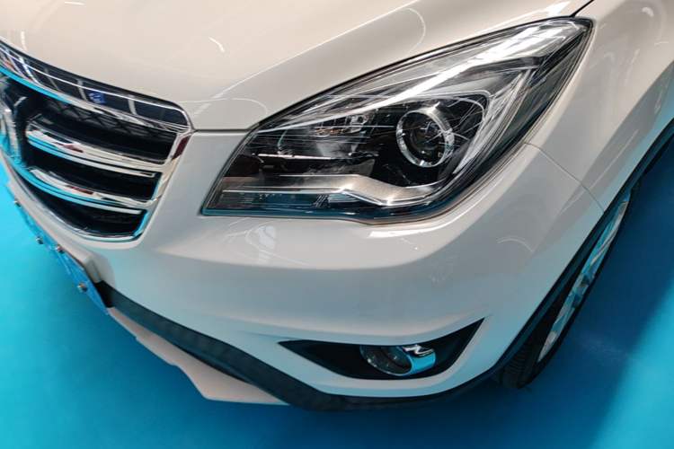 Used CHANGAN CS35 2017 1.6L Automatic Luxury Model Left Front Headlight