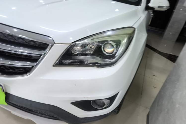 Used CHANGAN CS35 2017 1.6L Manual Luxury Model Left Front Headlight