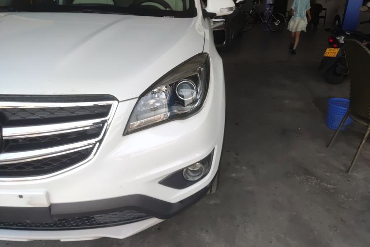 Used CHANGAN CS35 2017 1.6L Manual Luxury Model Left Front Headlight