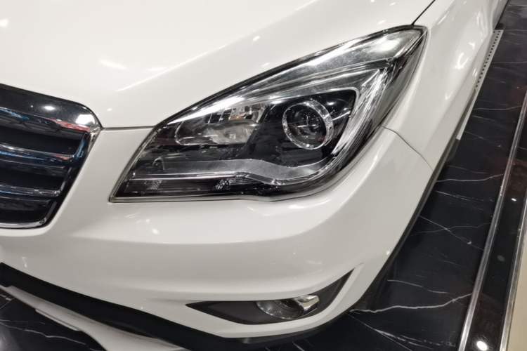 Used CHANGAN CS35 2017 1.6L Automatic Prestige Model Left Front Headlight