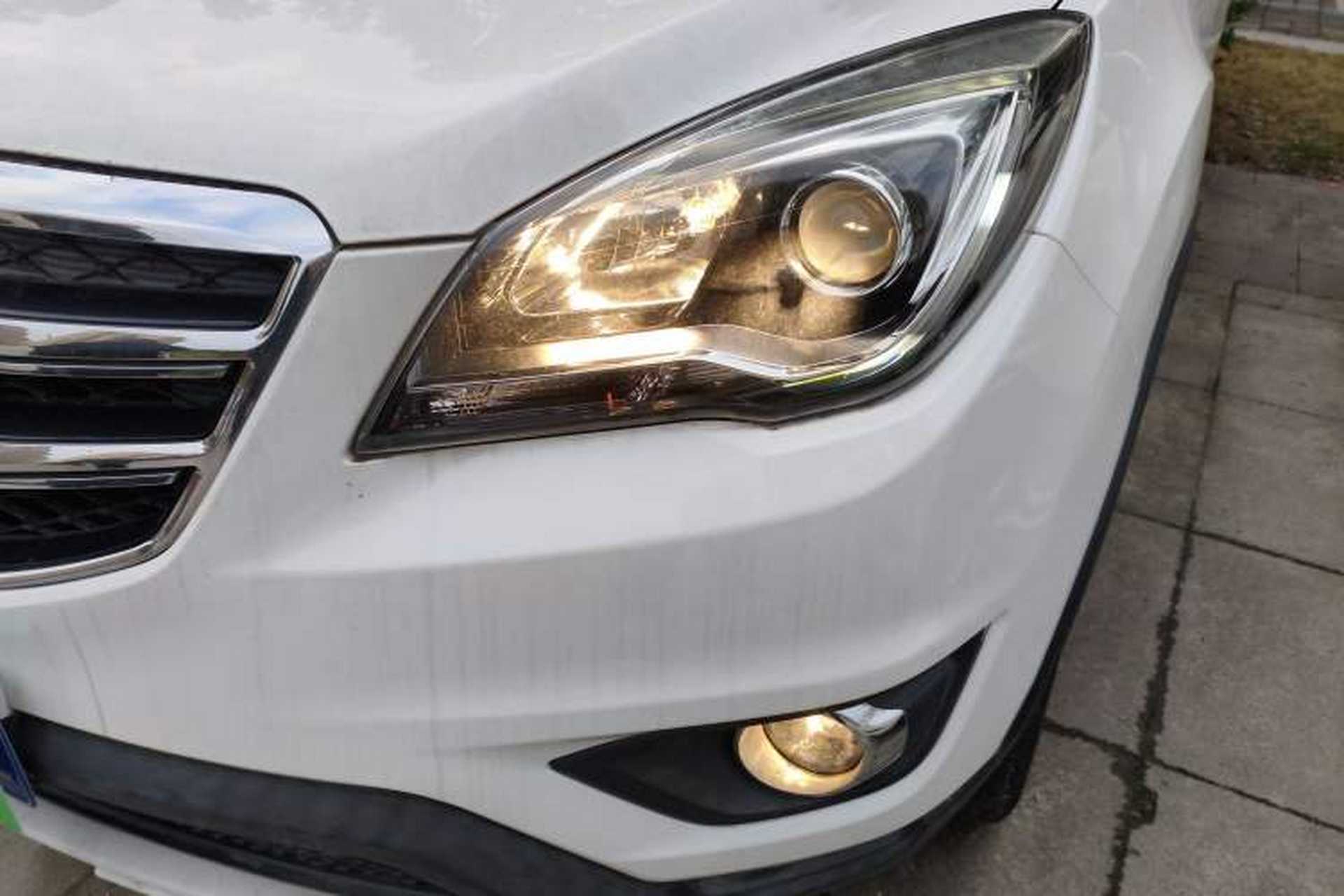 Used CHANGAN CS35 2017 1.6L Automatic Luxury Model Left Front Headlight