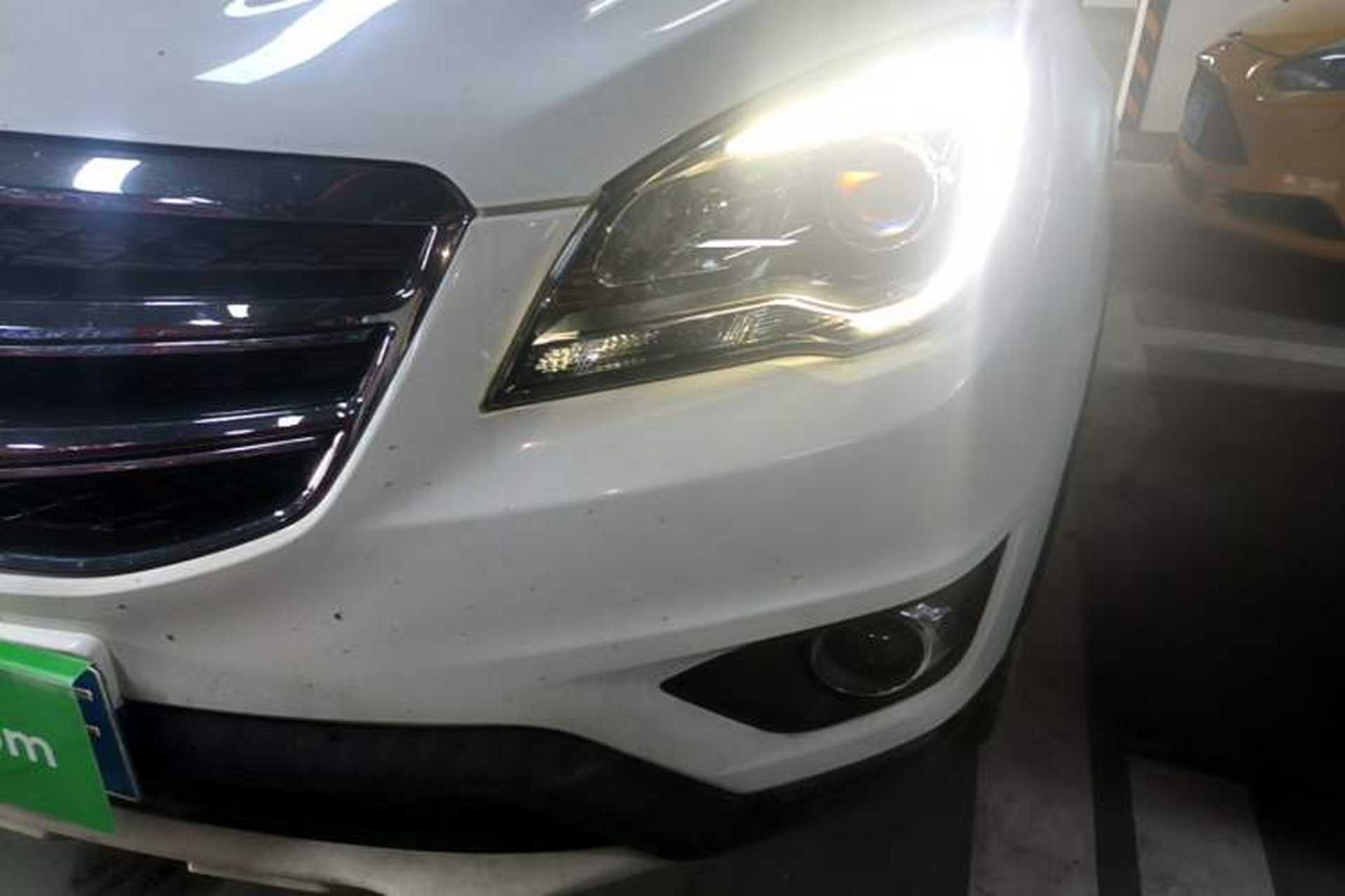 Used CHANGAN CS35 2017 1.6L Manual Luxury Model Left Front Headlight