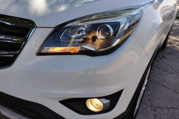 Used CHANGAN CS35 2017 1.6L Manual Luxury Model Left Front Headlight