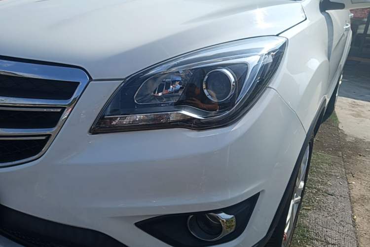 Used CHANGAN CS35 2017 1.6L Manual Luxury Model Left Front Headlight