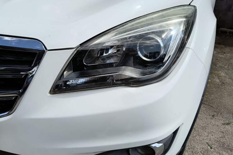 Used CHANGAN CS35 2017 1.6L Automatic Luxury Model Left Front Headlight